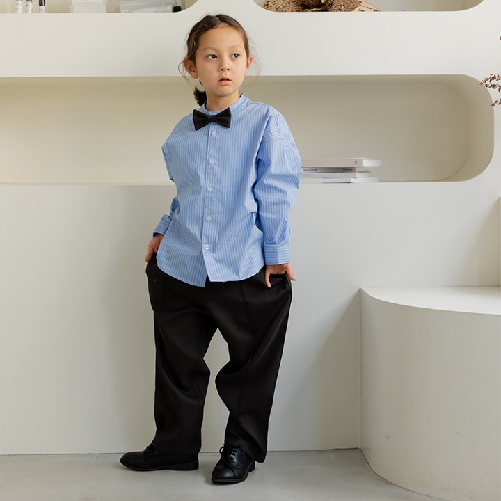 リボン付きストライプ長袖シャツ