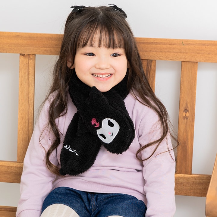 〈サンリオ〉ボアマフラー